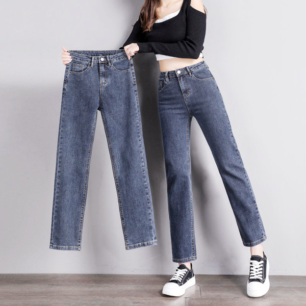 Are Mom Jeans Back In Style In 