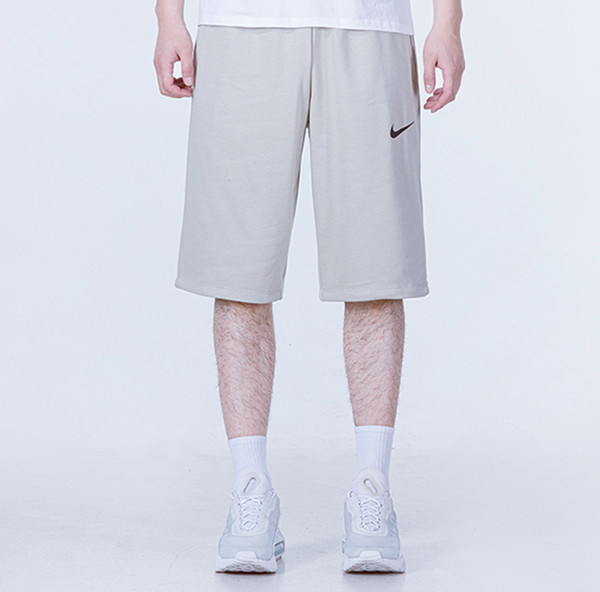 Are Long Shorts In Style For Men