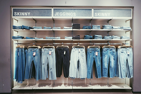 Are Men’s and Women’s Jeans the Same
