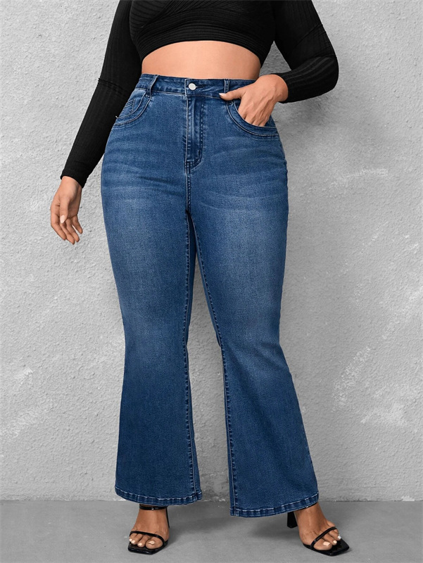 How to Style Flare Jeans Plus Size