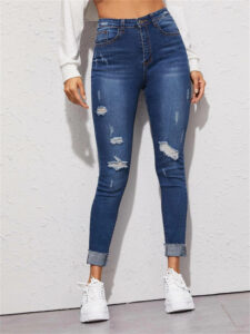 Are Cuffed Jeans In Style In 2023?-Detailed Answer with Tips - Elegantgene