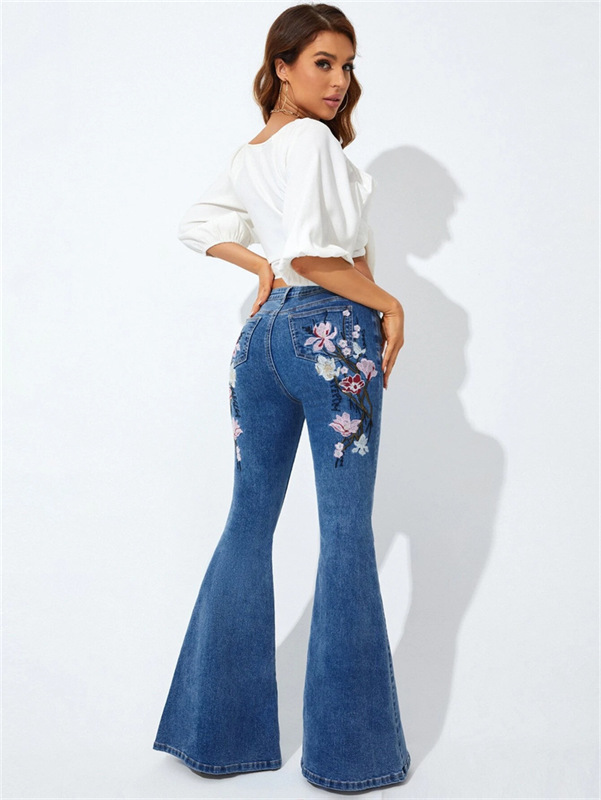 Are Embroidered Jeans In Style