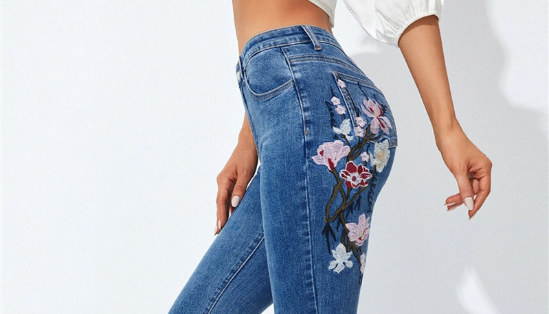 Are Embroidered Jeans In Style