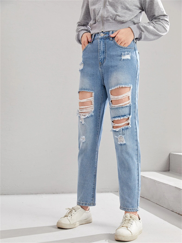 Are Ripped Jeans Still in Style