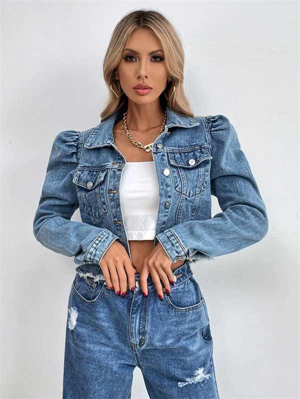What To Wear With a Cropped Denim Jacket?